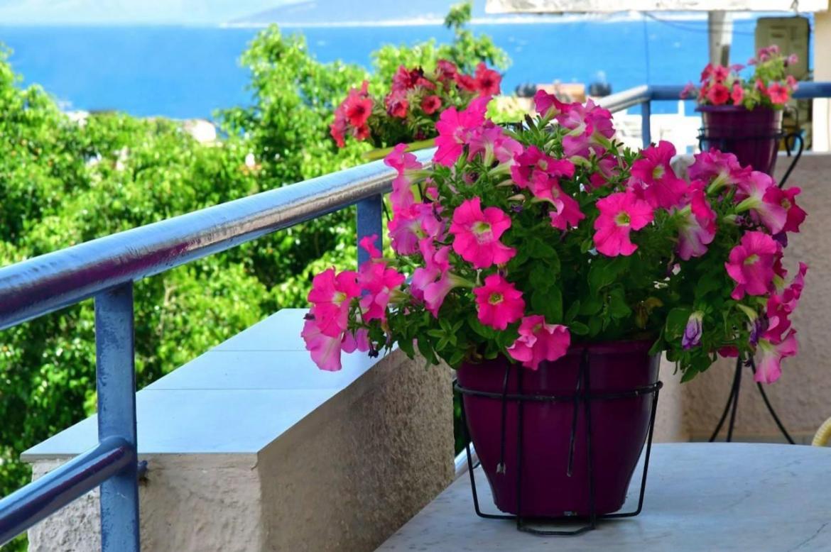 Konstantinos Apartments Толо Екстер'єр фото