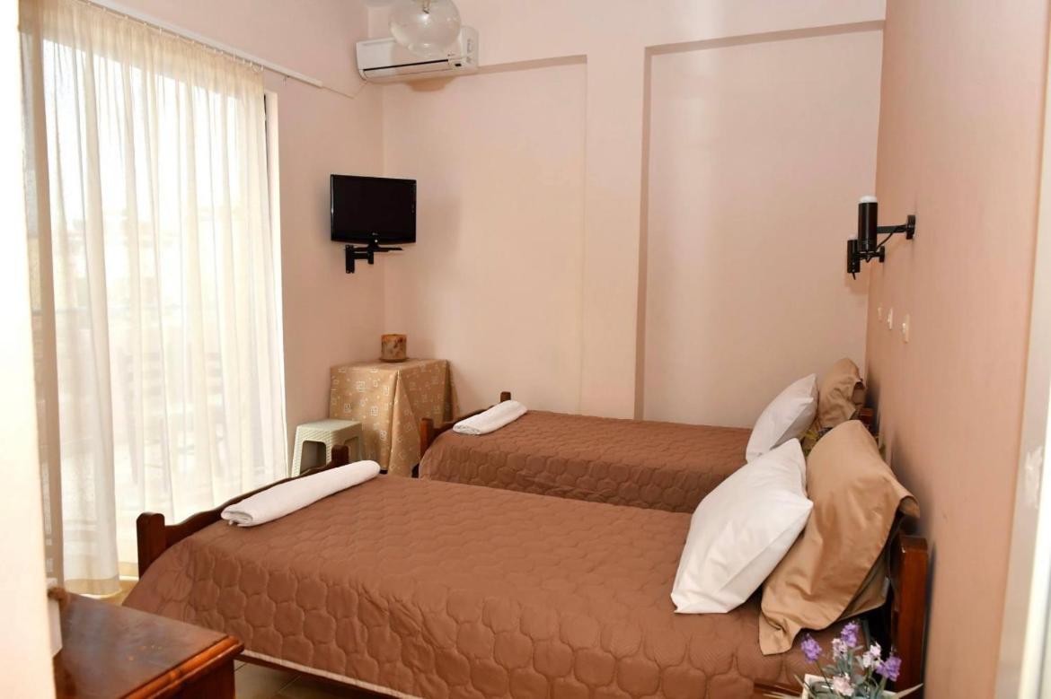 Konstantinos Apartments Толо Екстер'єр фото